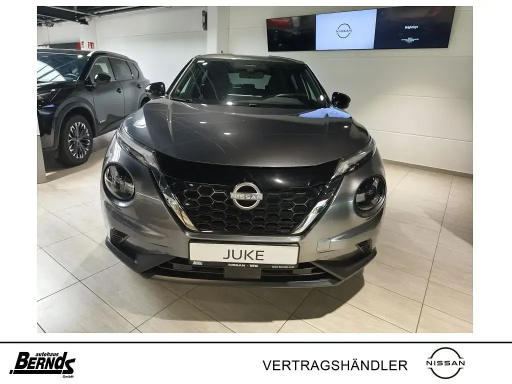 Neu Nissan Juke N-Connecta 143 PS (105 kW) 2026 Grau SUV