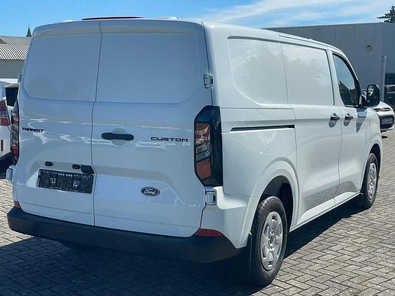 Neu Ford Transit Custom 110 PS (80 kW) 2025 Weiß Van / Kleinbus