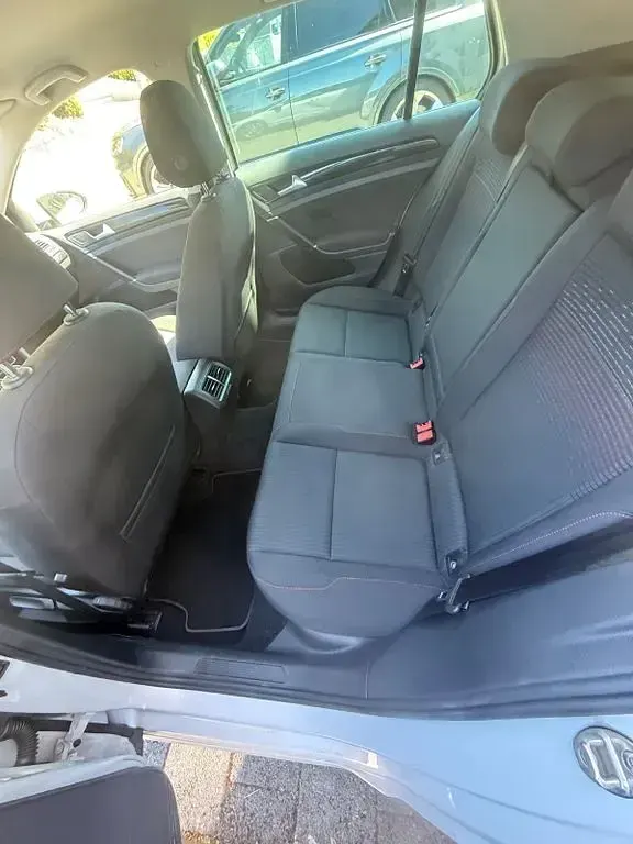 Gebraucht VW Golf VII Sound 110 PS (80 kW) 2017 Weiß Limousine