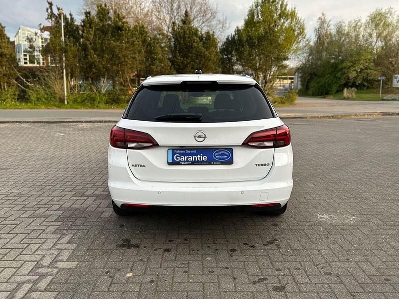 Usata Opel Astra Dynamic 125 CV (91 kW) 2017 Bianco Station wagon