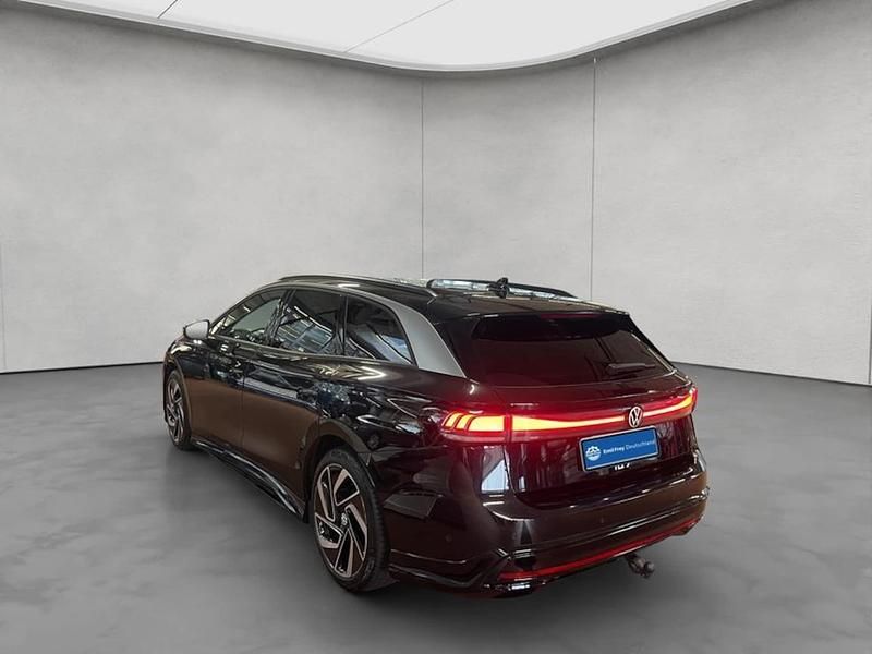 Gebraucht VW ID.7 Pro 210 kW (286 PS) 2024 Schwarz Kombi