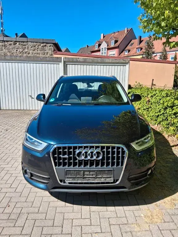 Gebraucht Audi Q3 Ambiente 177 PS (130 kW) 2012 Blau SUV
