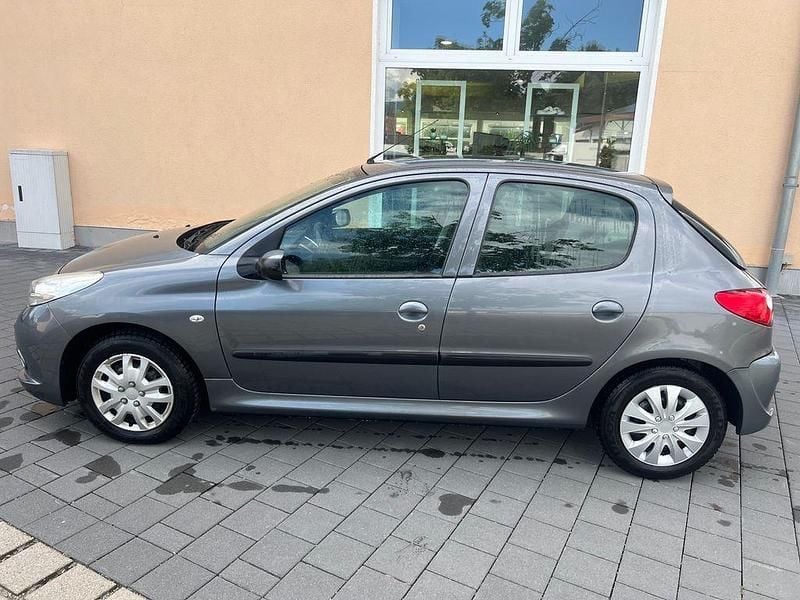 Gebraucht 2009 Peugeot 206+ Kleinwagen | 1.399 € (Superpreis) - Bild 1/4