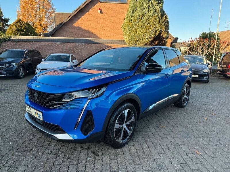 Blau/metallic lackierung drei Gebraucht 2022 Peugeot 3008 Allure SUV | 20.500 € - Bild 1/4