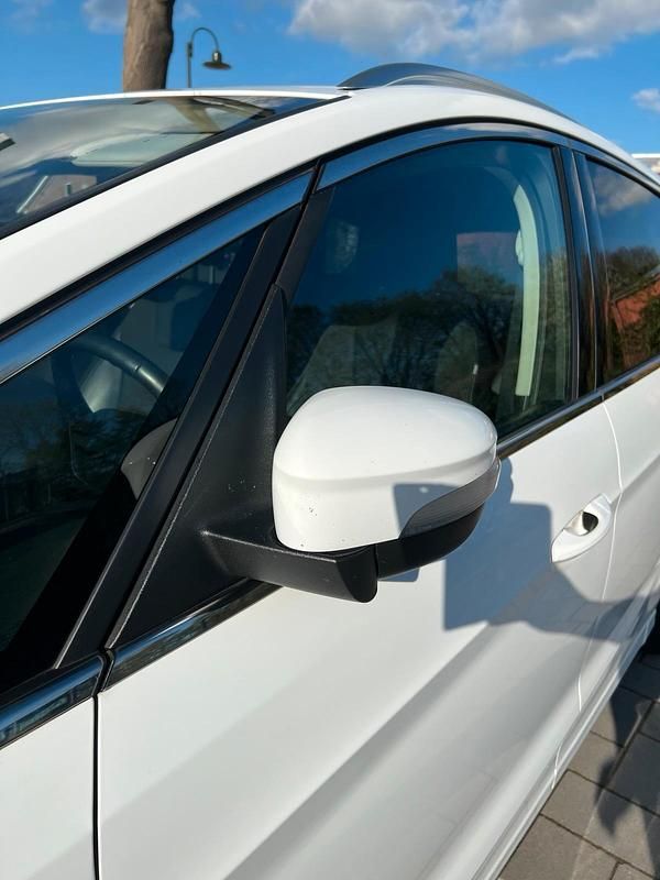 Gebraucht Ford S-MAX S 150 PS (110 kW) 2016 Weiß Van / Kleinbus