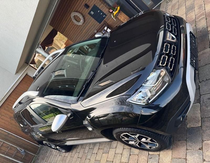 Gebraucht Dacia Duster Anniversary 131 PS (96 kW) 2019 Schwarz SUV