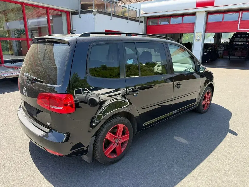 Gebraucht VW Touran 140 PS (102 kW) 2011 Schwarz Van / Kleinbus