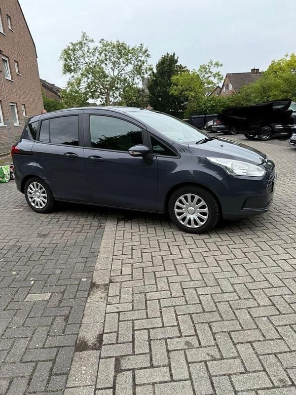 Grau Gebraucht 2013 Ford B-MAX Van / Kleinbus | 2.300 € (Superpreis) - Bild 1/4