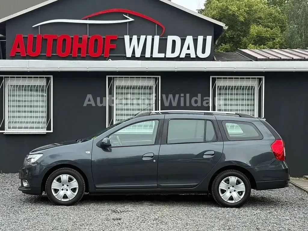 Gebraucht Dacia Logan MCV Lauréate 90 PS (66 kW) 2017 Blau Limousine