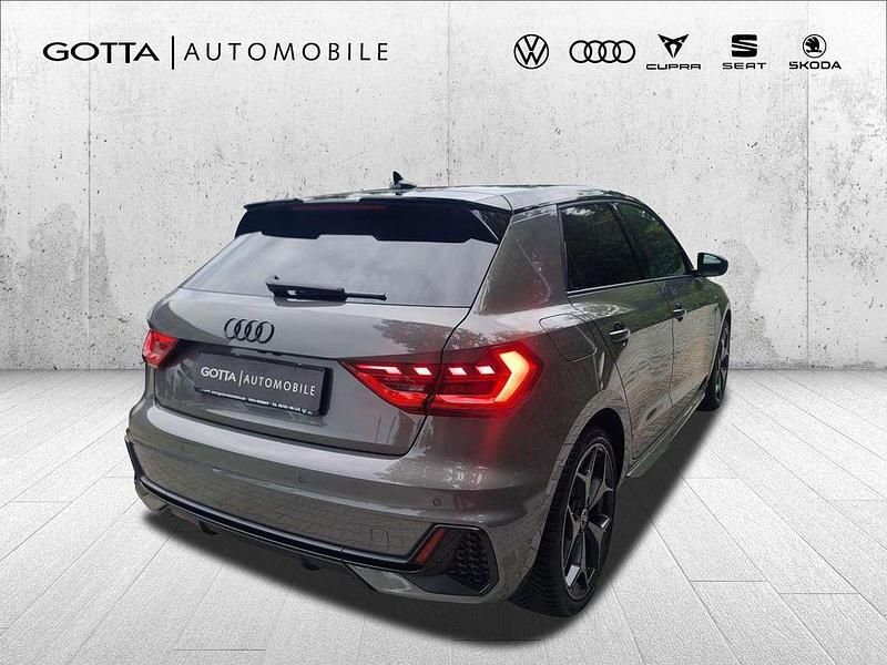 Gebraucht Audi A1 S-Line 150 PS (110 kW) 2025 Grau Kleinwagen