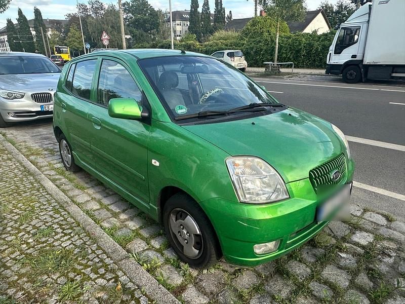 Grün Gebraucht 2006 Kia Picanto Kleinwagen | 700 € - Bild 1/4