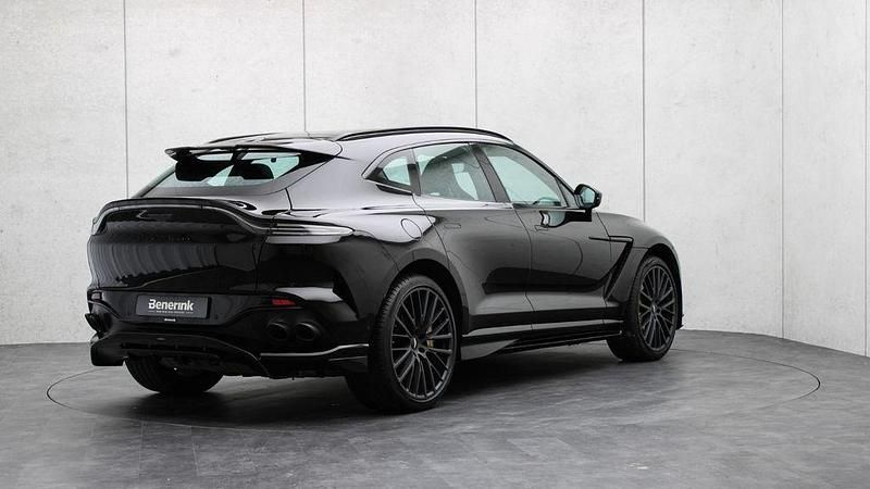 Gebraucht Aston Martin DBX 707 PS (519 kW) 2023 Schwarz SUV