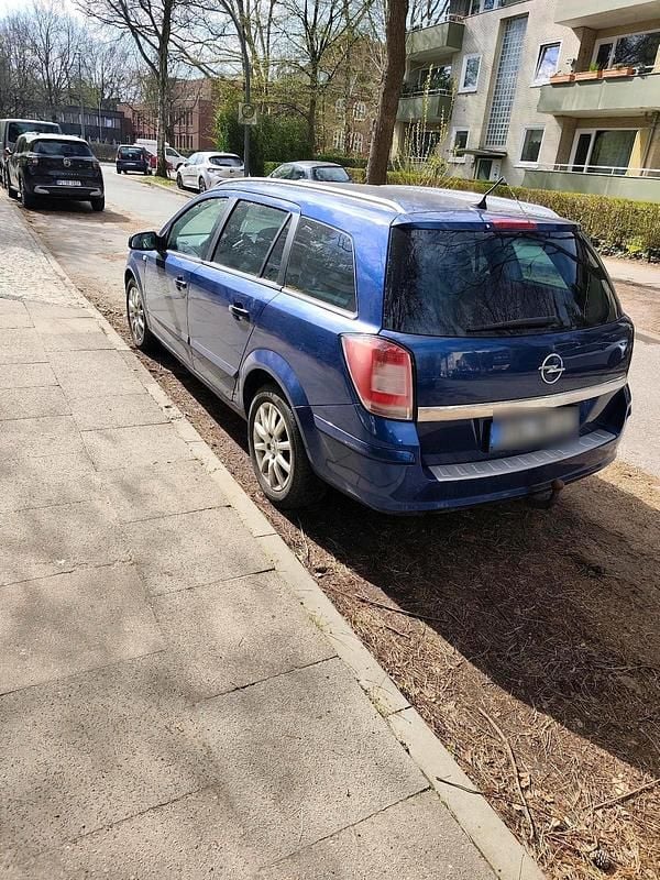 Gebraucht Opel Astra 140 PS (102 kW) 2008 Blau Kombi