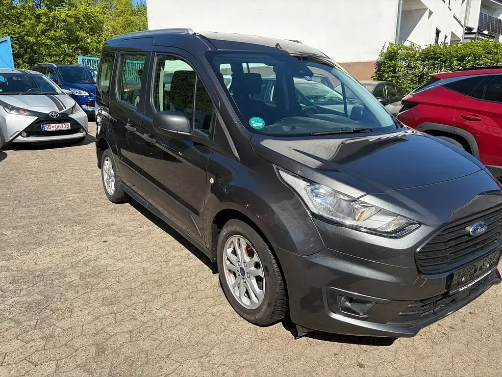 Gebraucht Ford Tourneo Connect 101 PS (74 kW) 2019 Grau Van / Kleinbus