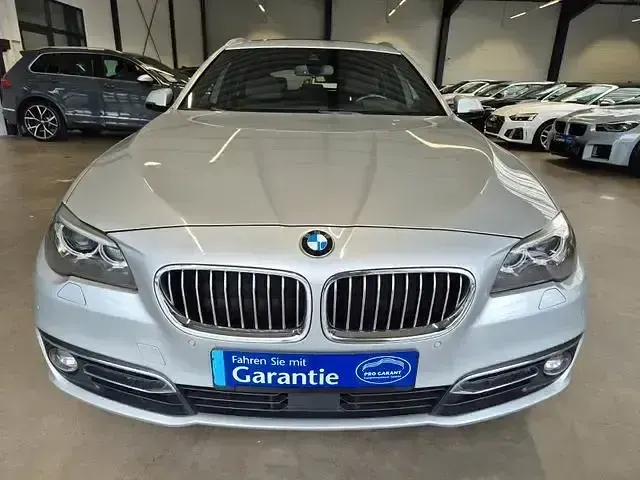 Gebraucht BMW 530 Luxury Line 258 PS (189 kW) 2016 Glaciersilber metallic Kombi