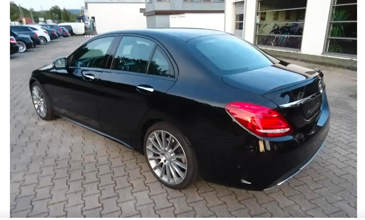 Gebraucht Mercedes C450 AMG AMG 367 PS (269 kW) 2015 Schwarz Limousine