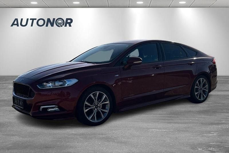 Rot Gebraucht 2018 Ford Mondeo ST-Line Limousine | 10.400 € (Guter Preis) - Bild 1/4