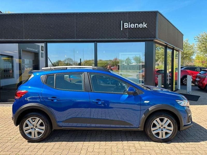 Gebraucht Dacia Sandero Comfort 101 PS (74 kW) 2021 Blau Kleinwagen
