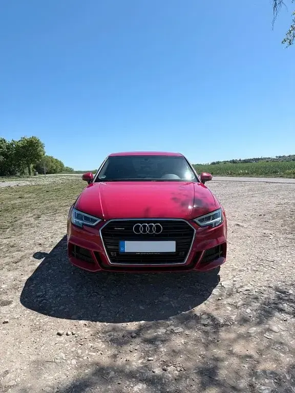 Gebraucht Audi A3 S-Line 190 PS (139 kW) 2017 Rot Limousine