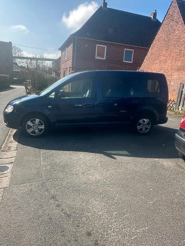 Gebraucht VW Caddy Maxi 105 PS (77 kW) 2010 Blau Van / Kleinbus