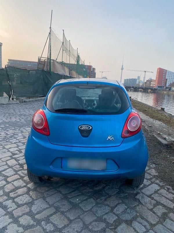 Gebraucht Ford Ka 69 PS (50 kW) 2013 Blau Kleinwagen