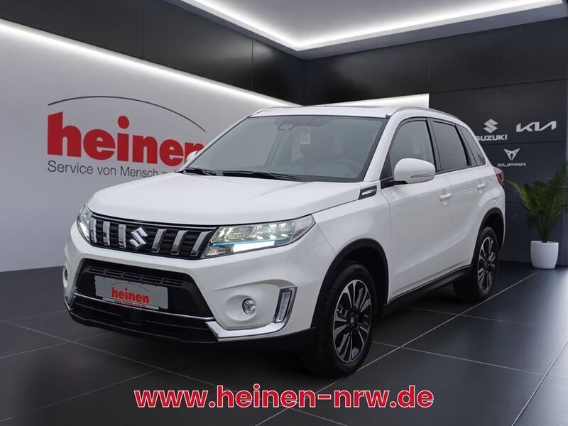 Weiß Gebraucht 2024 Suzuki Vitara Comfort+ SUV | 23.680 € (Fairer Preis) - Bild 1/4