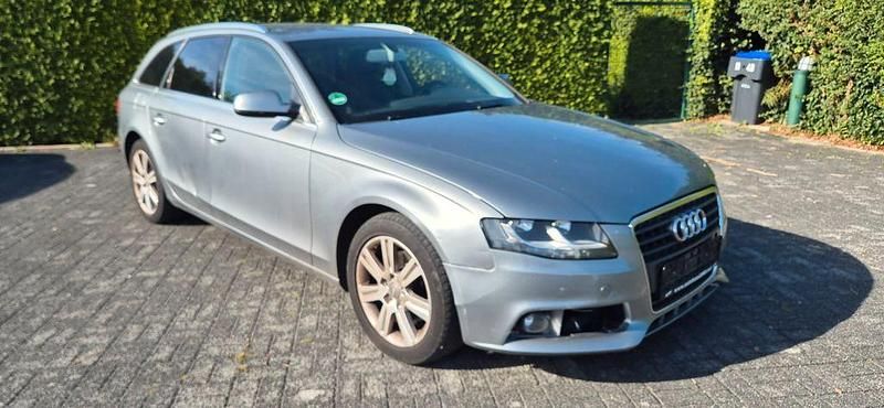 Grau Gebraucht 2010 Audi A4 S-Line Kombi | 2.990 € (Superpreis) - Bild 1/4