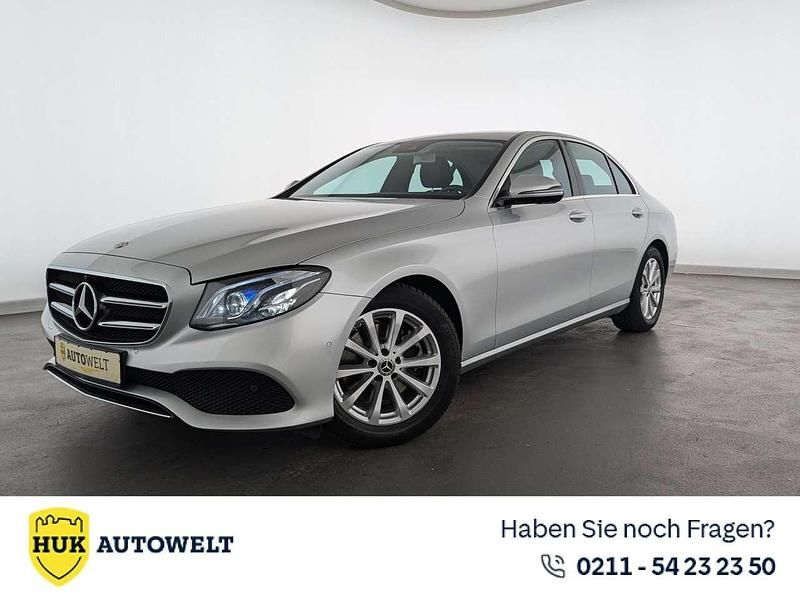 Iridiumsilber lack Gebraucht 2020 Mercedes E200 Avantgarde Limousine | 31.160 € (Fairer Preis) - Bild 1/3