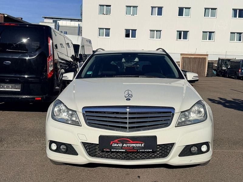 Gebraucht Mercedes C220 170 PS (125 kW) 2011 Weiß Kombi