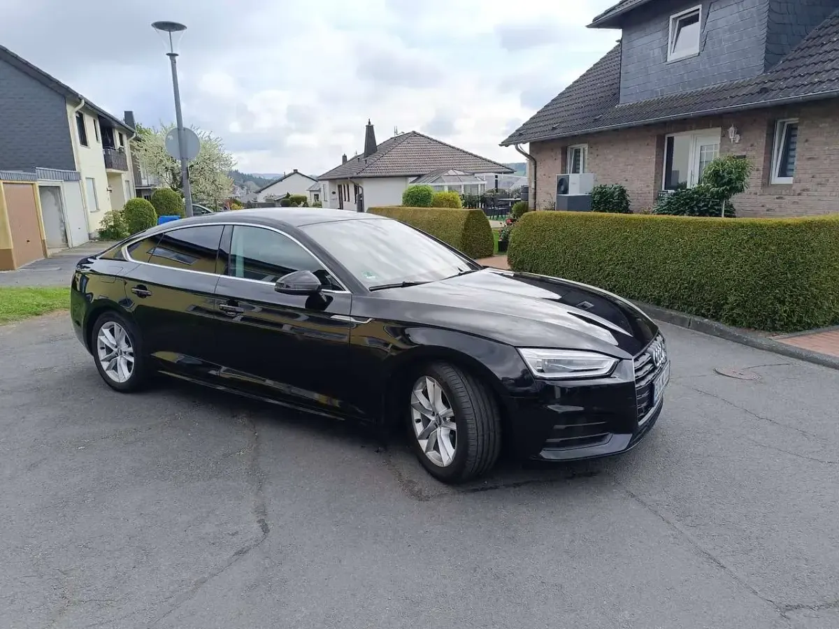 Gebraucht Audi A5 Design 190 PS (139 kW) 2018 Schwarz Coupé