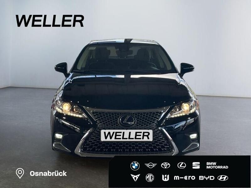 Gebraucht Lexus CT200h Executive Line 136 PS (100 kW) 2018 Onyxschwarz Limousine