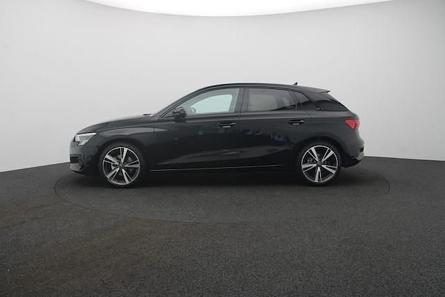 Gebraucht Audi A3 Advanced Plus 150 PS (110 kW) 2024 Mythosschwarz metallic Limousine