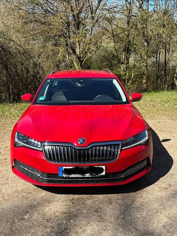 Gebraucht Skoda Superb Style 150 PS (110 kW) 2020 Rot Kombi