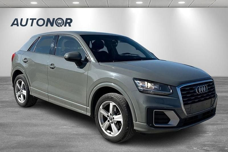 Używany Audi Q2 Sport 116 KM (85 kW) 2017 Szary SUV