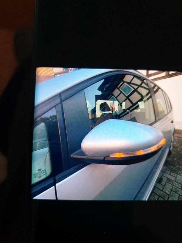 Gebraucht VW Touran 105 PS (77 kW) 2013 Silber Van / Kleinbus