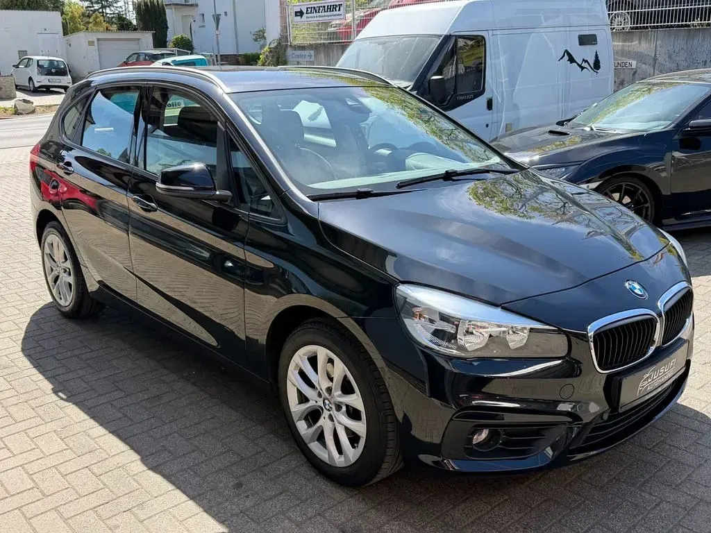 Gebraucht BMW 218 Advantage 136 PS (100 kW) 2017 Schwarz Kombi