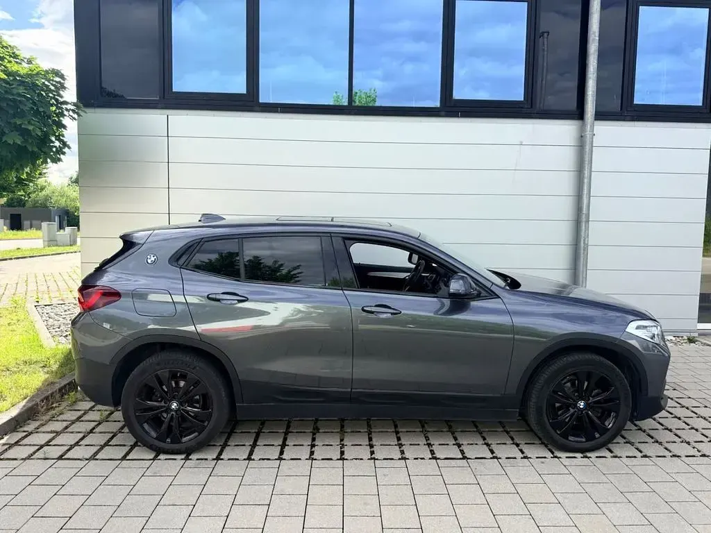 Gebraucht BMW X2 Sport Line 150 PS (110 kW) 2020 Grau SUV