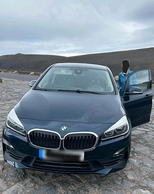 Gebraucht BMW 218 Advantage 150 PS (110 kW) 2018 Blau Kombi