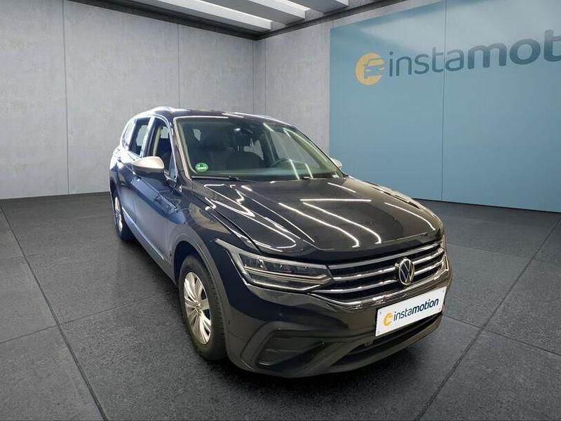 Gebraucht VW Tiguan Allspace 150 PS (110 kW) 2022 Schwarz SUV