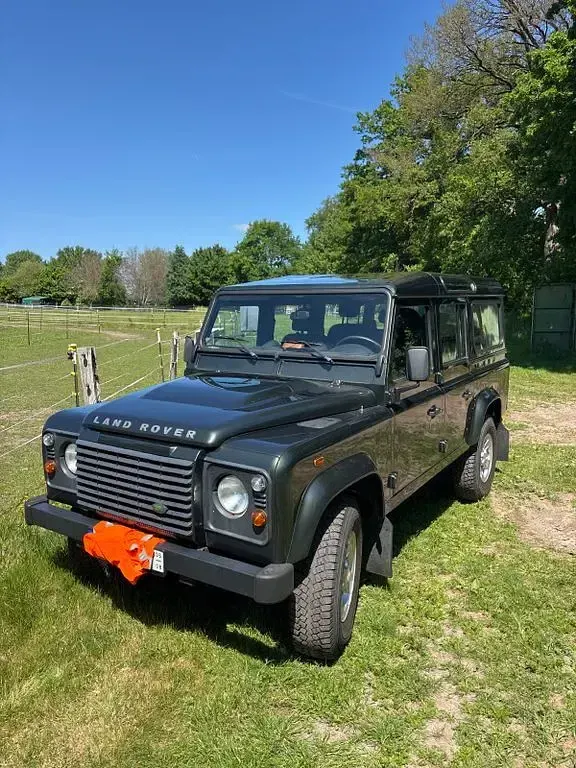 Gebraucht Land Rover Defender 122 PS (89 kW) 2007 Grün Kombi
