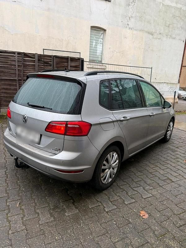 Gebraucht VW Golf VII 110 PS (80 kW) 2014 Silber Limousine