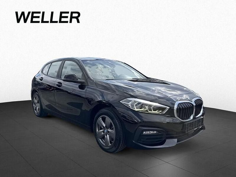 Gebraucht BMW 118 Advantage 140 PS (102 kW) 2022 Schwarz ii (schwarz) Kleinwagen