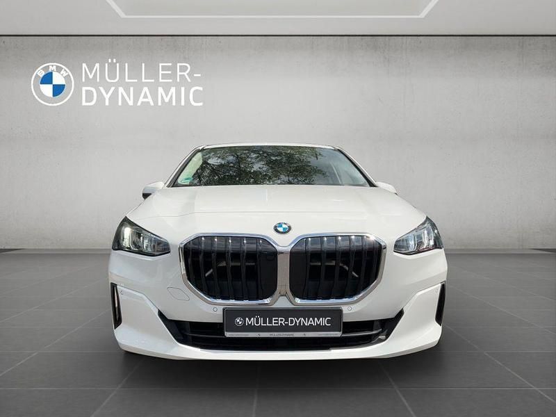 Gebraucht BMW 218 Active Tourer Efficient Dynamics 150 PS (110 kW) 2022 Alpinweiß uni Van / Kleinbus