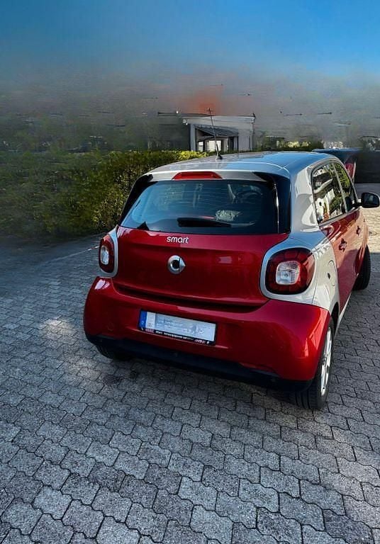Gebraucht Smart ForFour Passion 71 PS (52 kW) 2017 Rot Kleinwagen