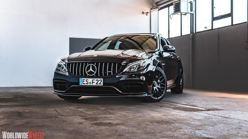 Schwarz Gebraucht 2016 Mercedes C63 AMG AMG Kombi | 42.900 € (Fairer Preis) - Bild 1/4