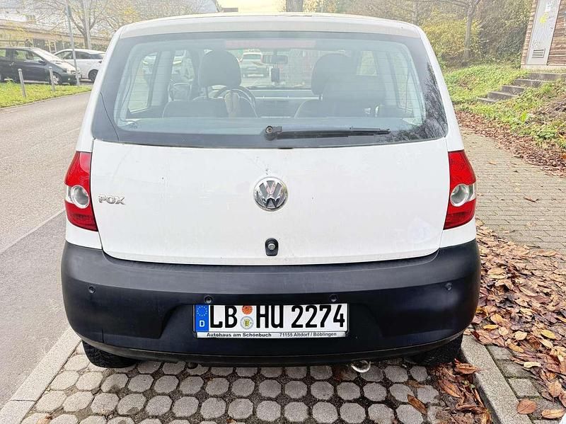Usata VW Fox 54 CV (39 kW) 2003 Bianco Utilitaria