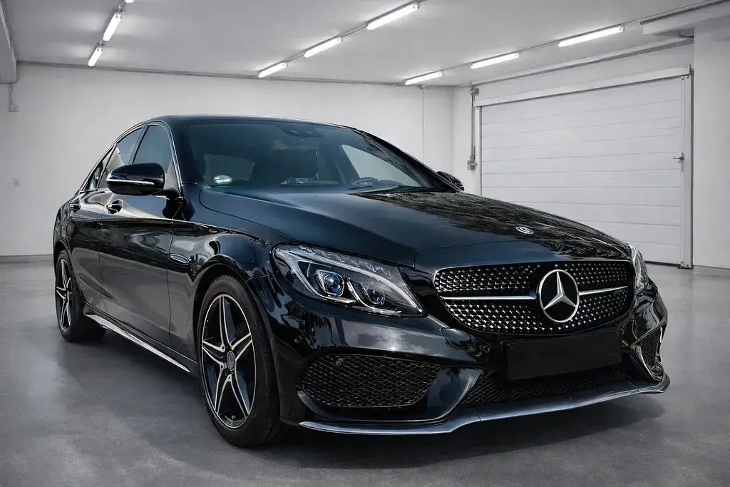 Gebraucht Mercedes C450 AMG AMG 367 PS (269 kW) 2016 Schwarz Limousine