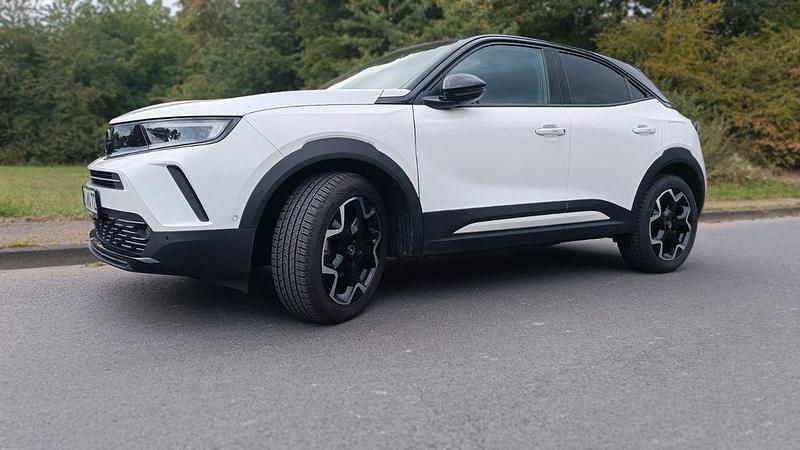 Weiß Gebraucht 2022 Opel Mokka Ultimate SUV | 15.499 € (Guter Preis) - Bild 1/4