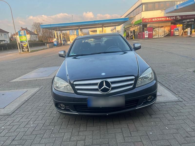 Gebraucht Mercedes C220 Elegance 170 PS (125 kW) 2007 Grau Limousine