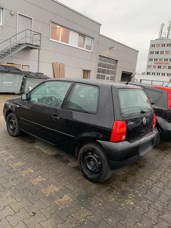 Gebraucht VW Lupo 50 PS (36 kW) 1999 Schwarz Kleinwagen